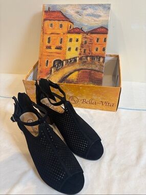 Bella Vita Black Perforated Peep-Toe Ankle-Heel Sandals